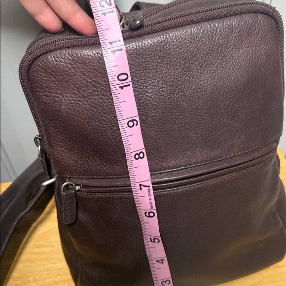 Fossil Leather Backpack 🔑 - Picture 15 of 17